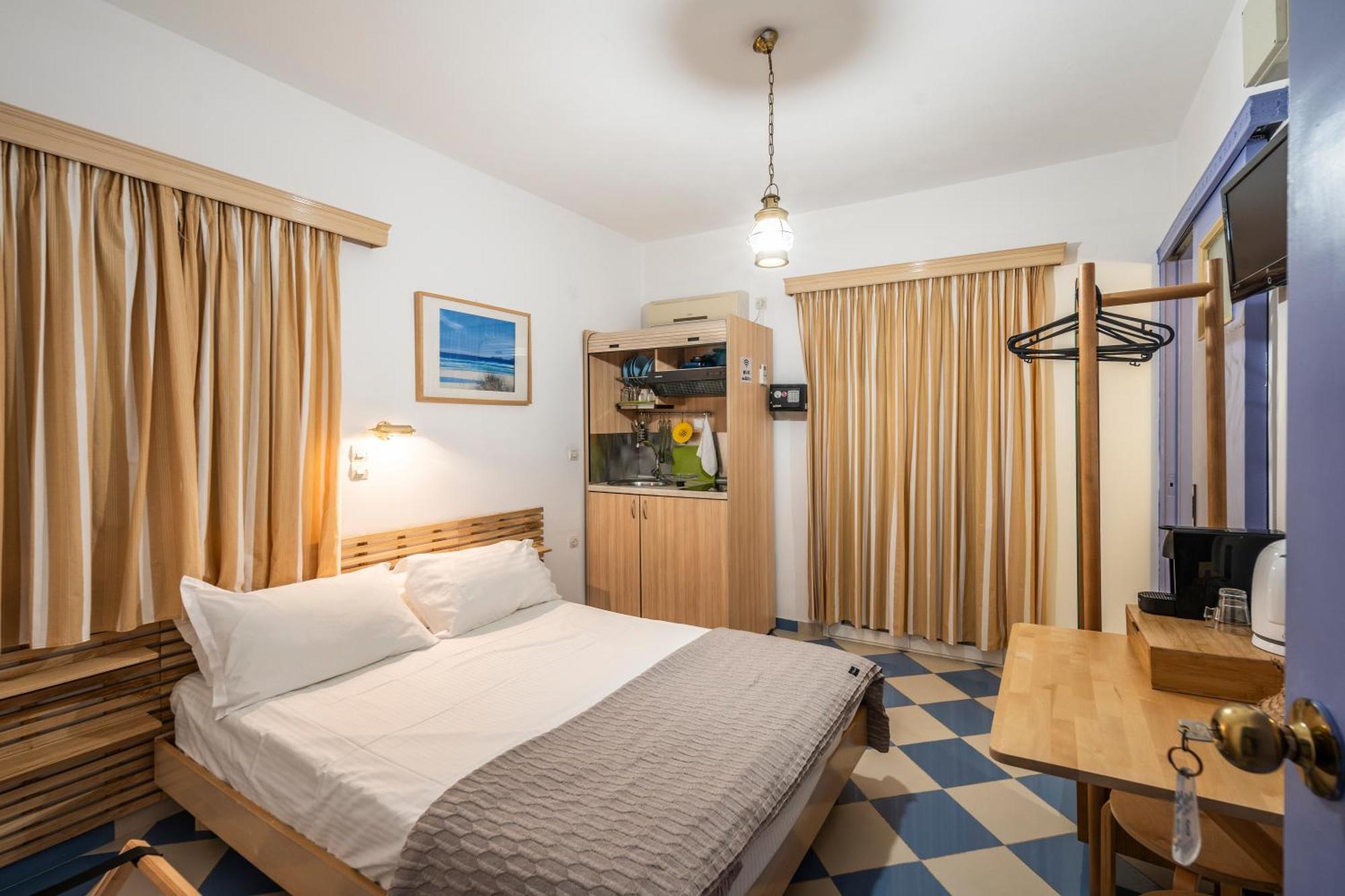 Livadakia Bofor Studios & Rooms חדר תמונה