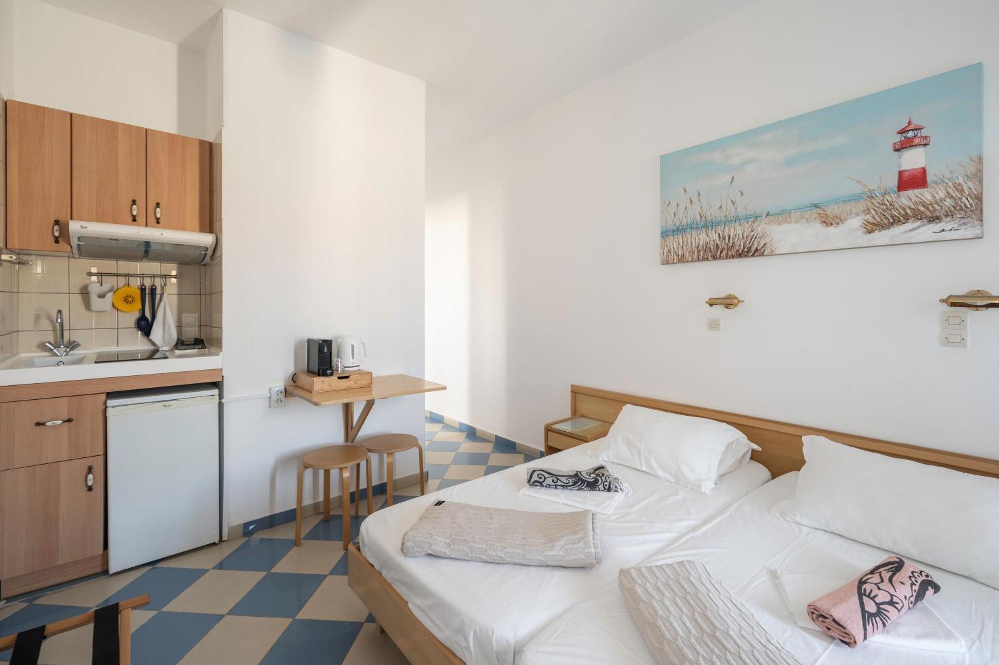 Livadakia Bofor Studios & Rooms חדר תמונה