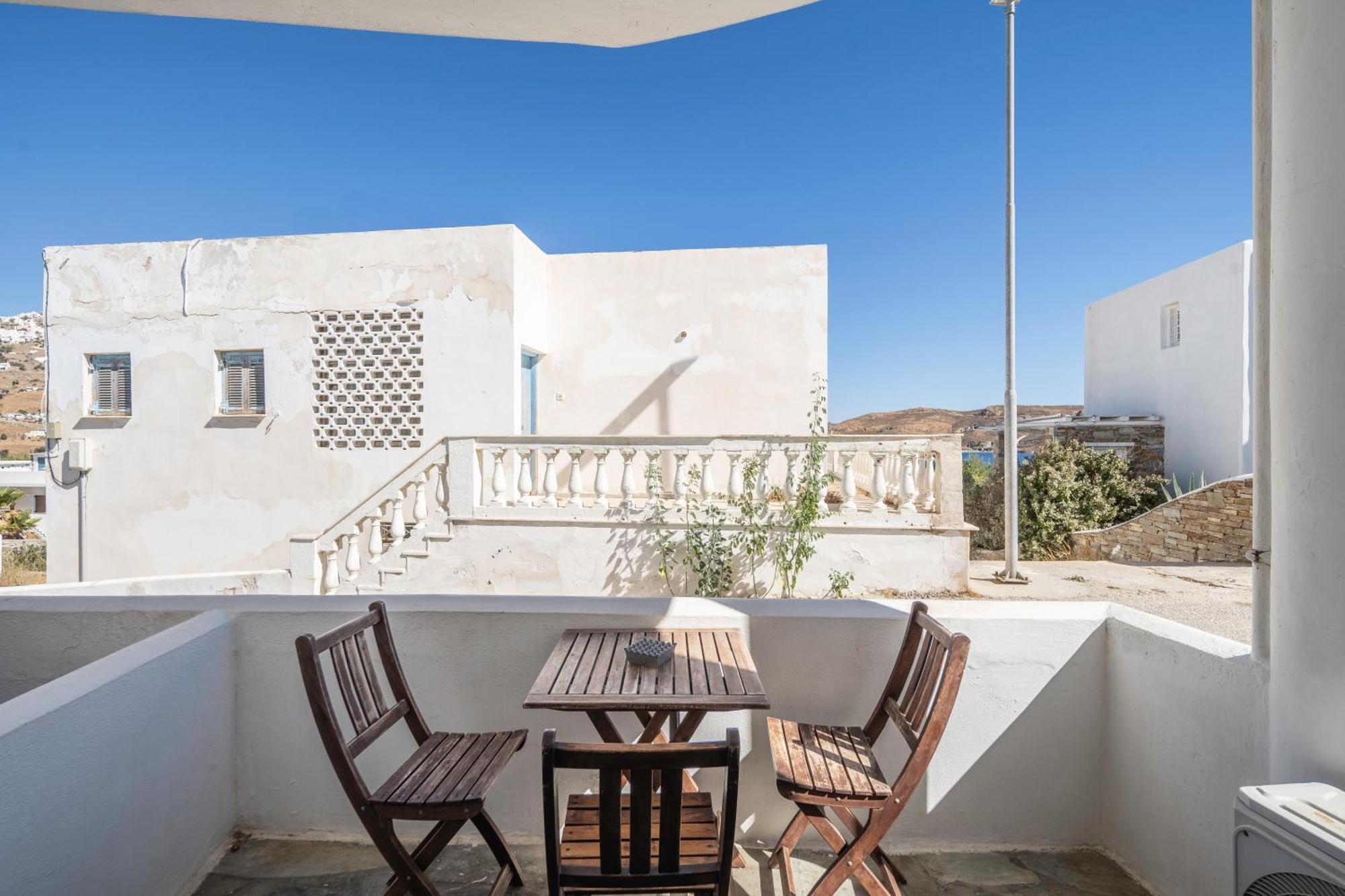 Livadakia Bofor Studios & Rooms חדר תמונה