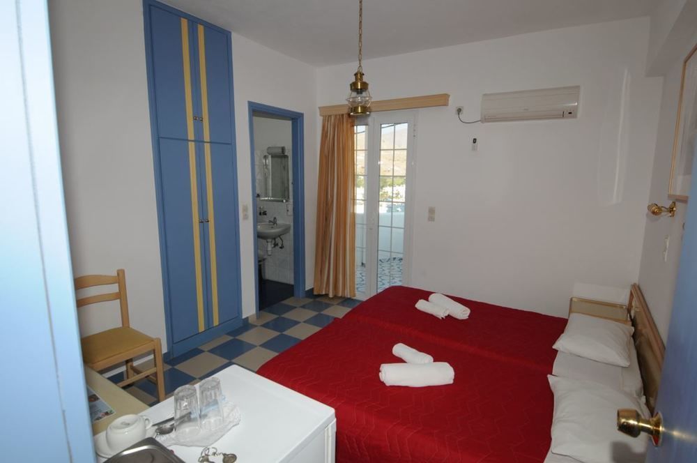 Livadakia Bofor Studios & Rooms מראה חיצוני תמונה